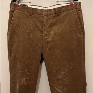 NWOT Orvis (36”x29”)